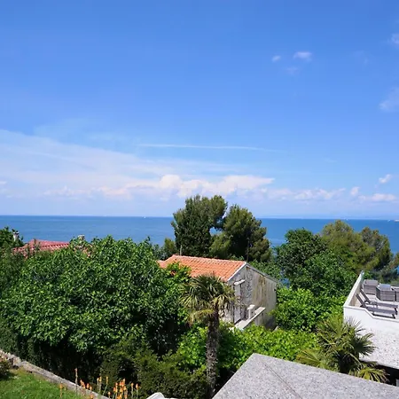 Kristijana Monterosso * Crveni Vrh