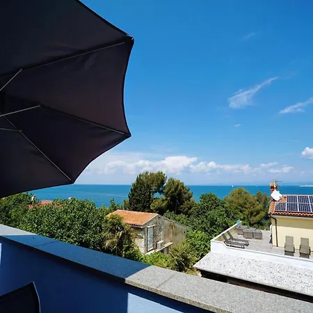 Kristijana Monterosso *