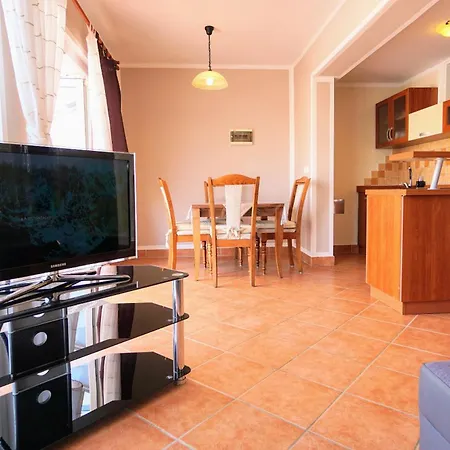 Kristijana Monterosso Apartman *