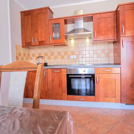 Kristijana Monterosso Apartman Crveni Vrh